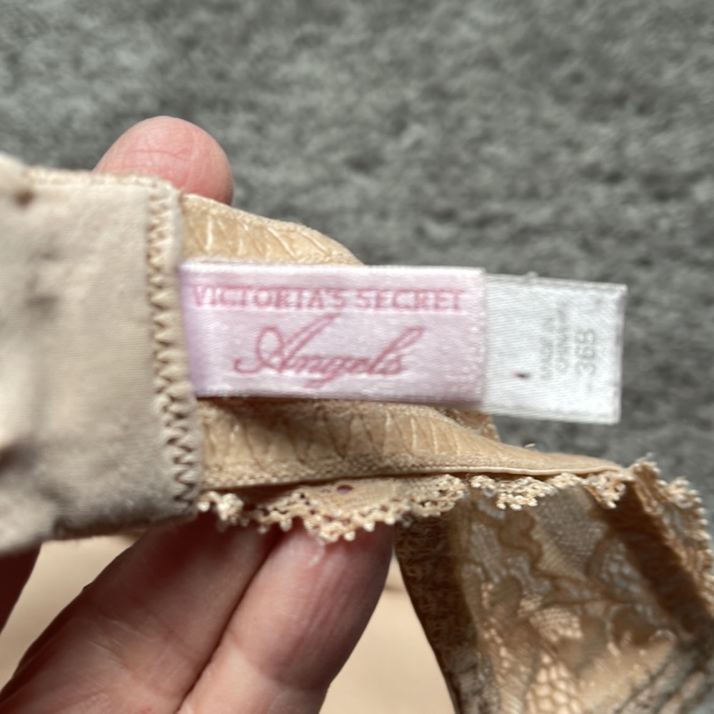 Woman’s strapless bra - Picture 4 of 5